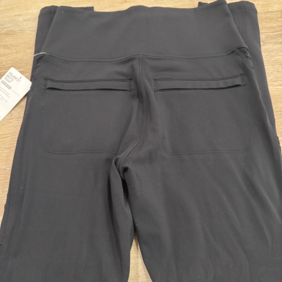 NWT Athleta MOTO Delancey Tight BLK SM - Picture 6 of 7